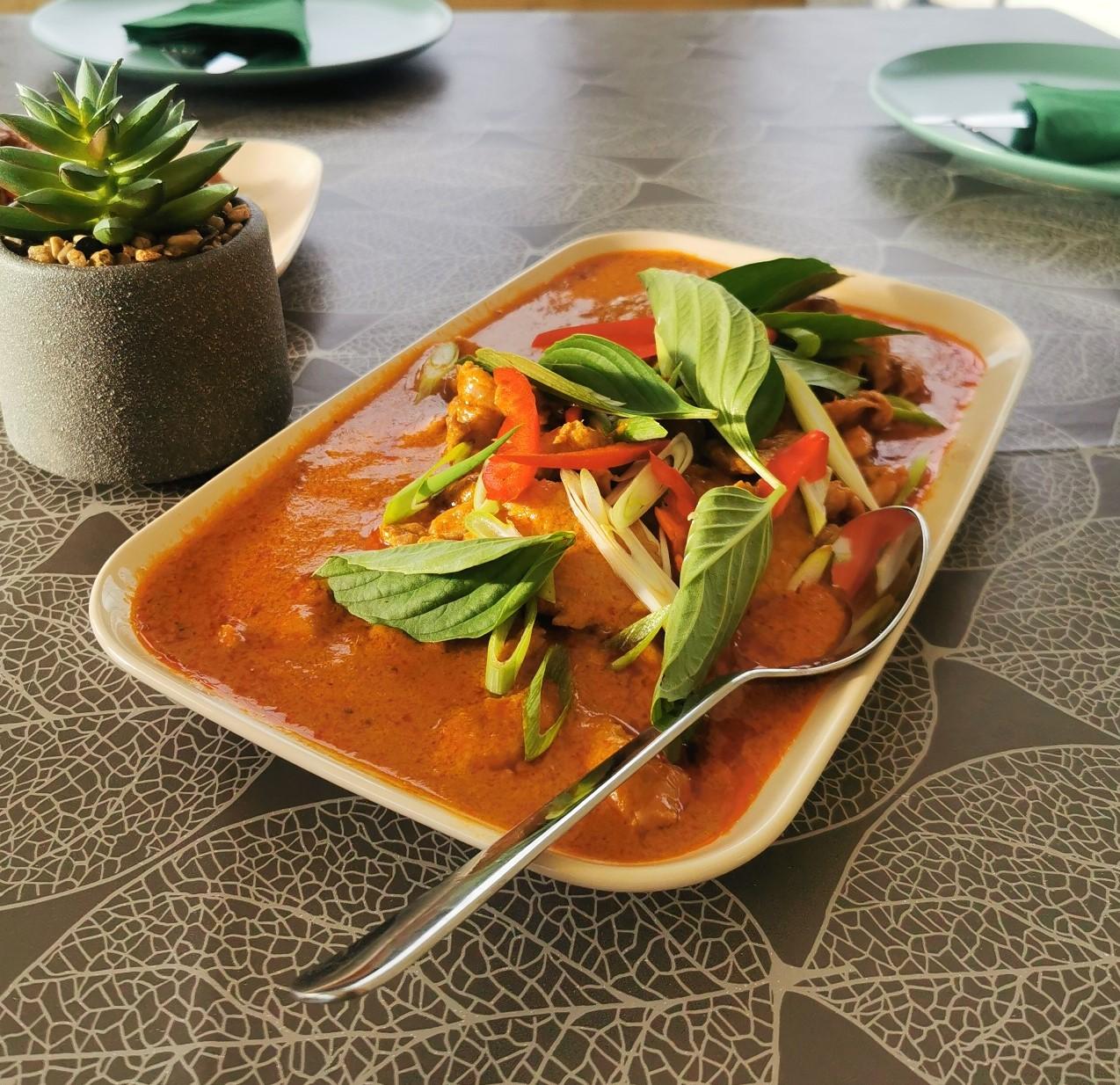 Malai restaurant sin rød curry